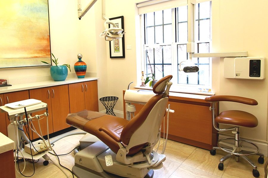 A treatment room at Upper West Side Dentist